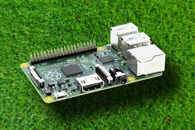 RS 推出Raspberry Pi B+ 型板